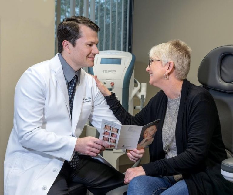 Cosmetic Plastic Surgeon in Little Rock, Arkansas About Wright